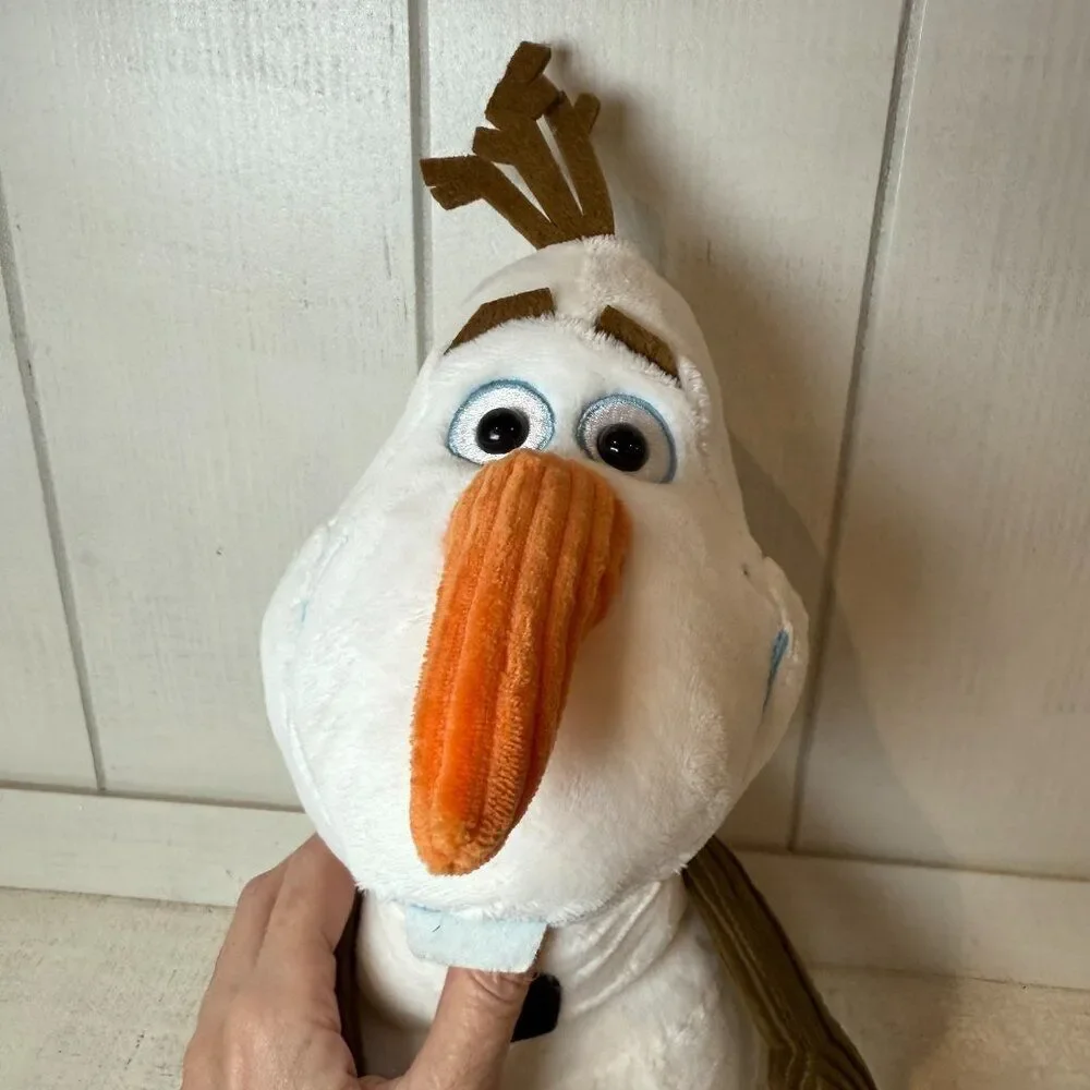 Scentsy Disney Frozen Olaf Buddy Stuffed Animal Plush Snowman *spots*